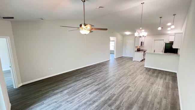 Building Photo - Stunning, BRAND NEW 3 Bedroom, 2 Bathroom ...