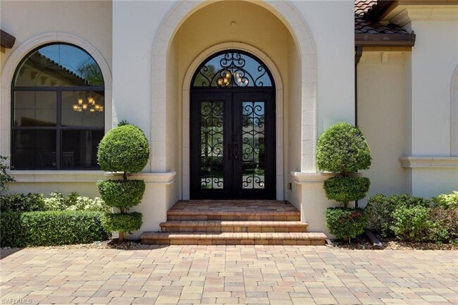 Building Photo - 6851 Lakewood Isle Dr