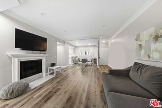 Building Photo - 4301 Fulton Ave