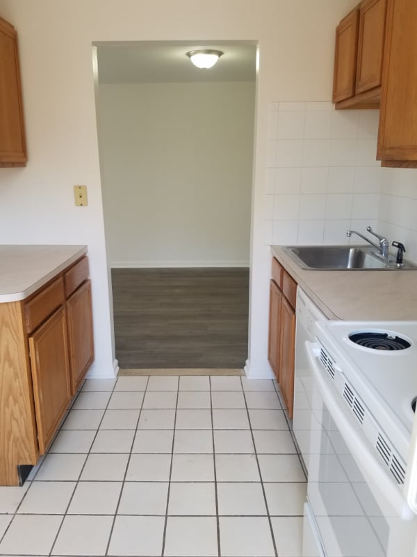 770784 Millersport Hwy Unit 7841, Buffalo, NY 14226 Room for Rent