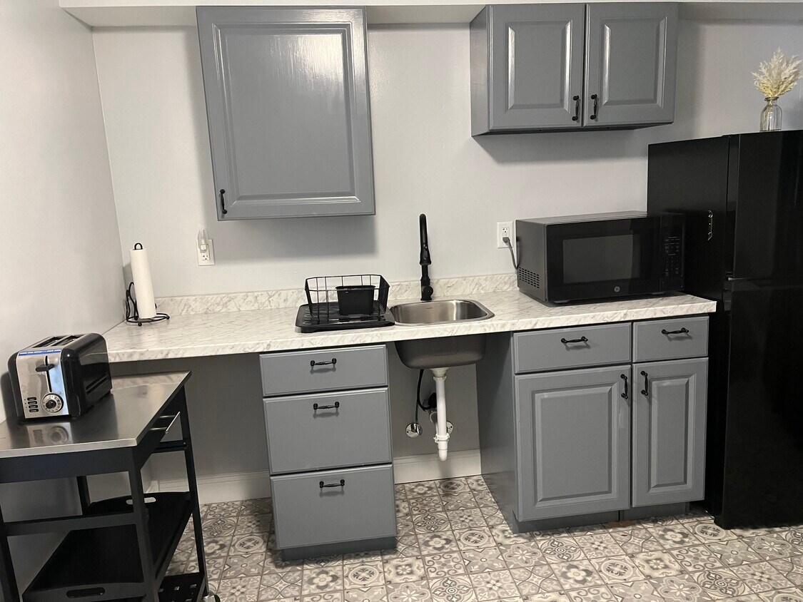 19 Prospect Ave Unit Apartment C, Port Henry, NY 12974 Apartments in