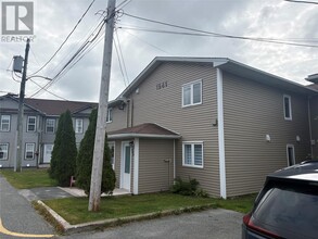 Building Photo - 1541 Topsail Rd