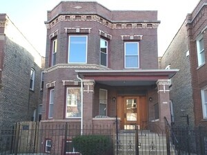 Foto del edificio - 3721 W Belden Ave