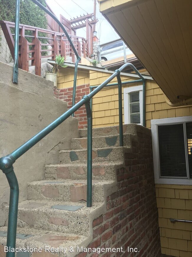 Foto del edificio - 2 br, 2 bath House - 8191 Mannix Drive