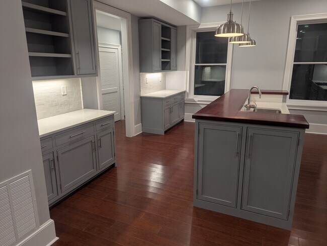 Foto del edificio - 35 Clinton Ave