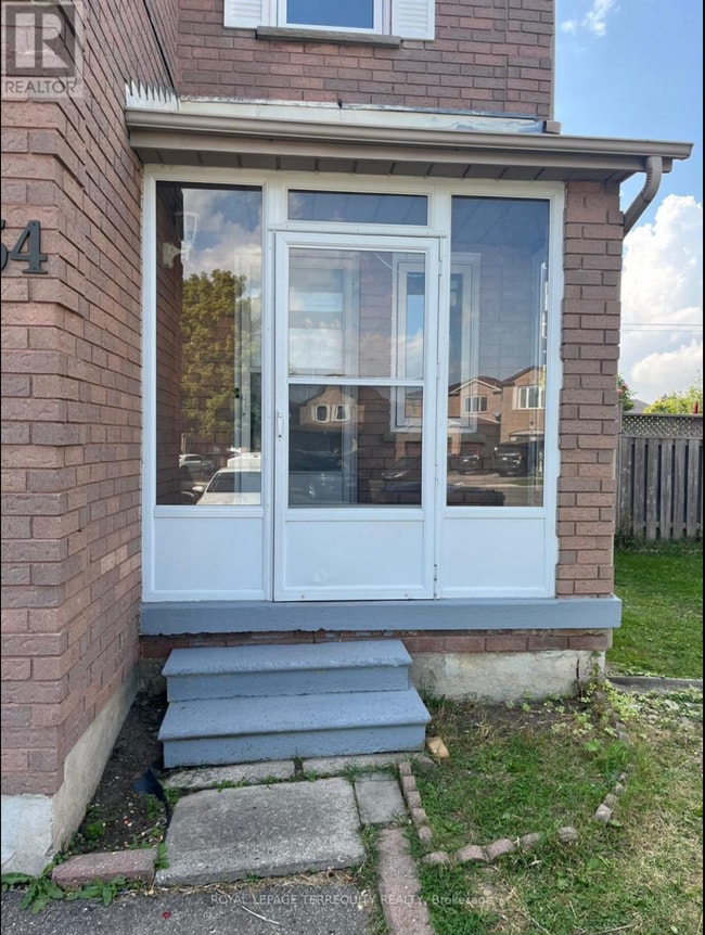 Building Photo - 34 Calmist Cres