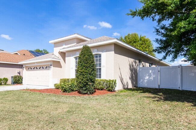 Foto del edificio - 402 Sycamore Springs St