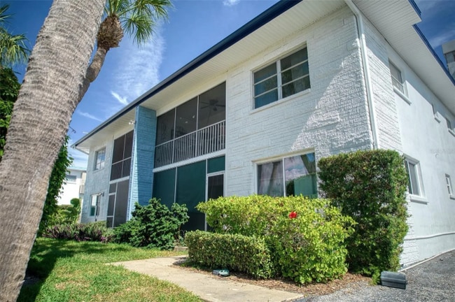 Photo - 4300 37th St S (Saint Petersburg, FL) Apartment