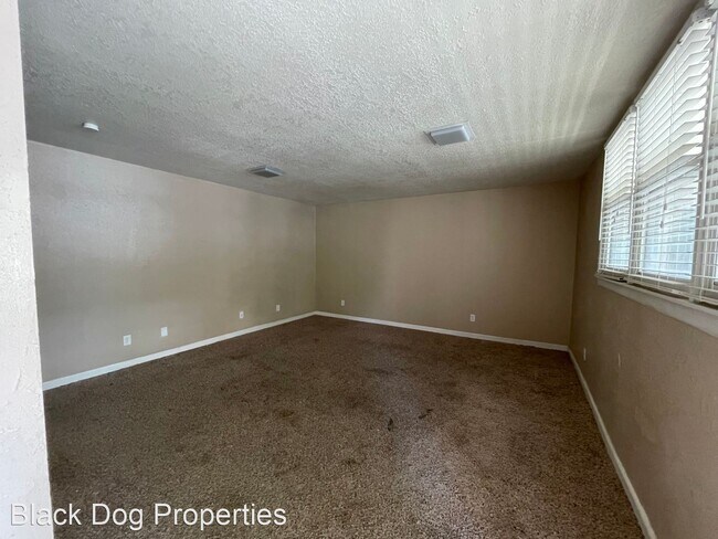 2 br, 1 bath House - 1518 College Avenue  ... photo'