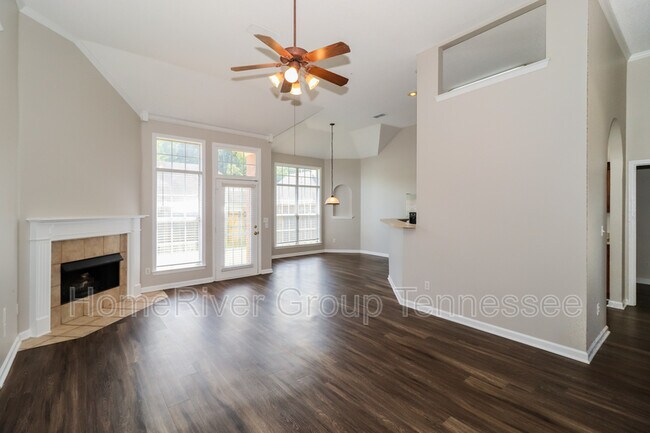 Building Photo - 2605 Breezy Ridge Trail