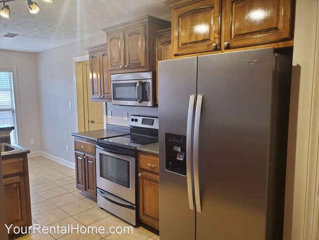 Building Photo - 4 br, 3 bath House - 103 Bobbitt Road