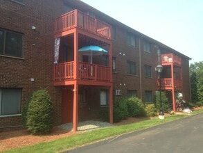 Building Photo - 29 Capron Rd