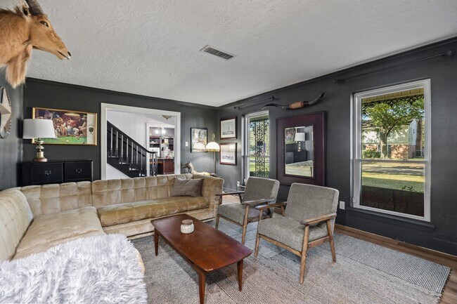 Foto del edificio - 326 Bayou View Dr