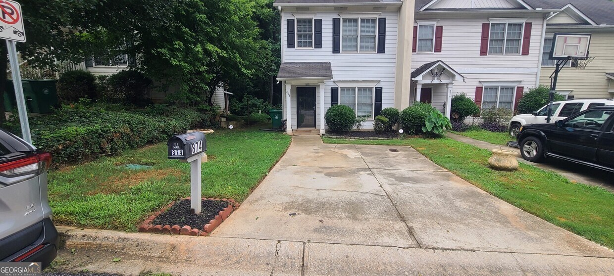 874 Glynn Oaks Dr, Clarkston, GA 30021 Townhome Rentals in Clarkston
