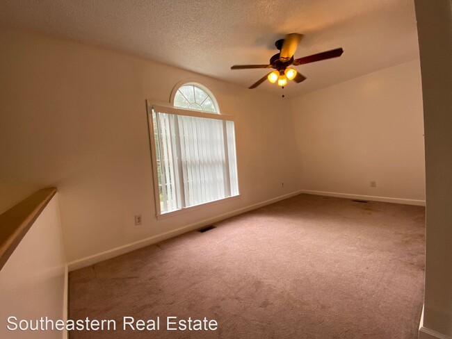 Building Photo - 3 br, 2 bath House - 200 O'Berry Dr