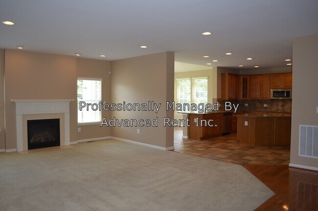 Building Photo - 4317 Jordan Way