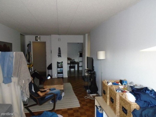 Building Photo - 6623 Austin St