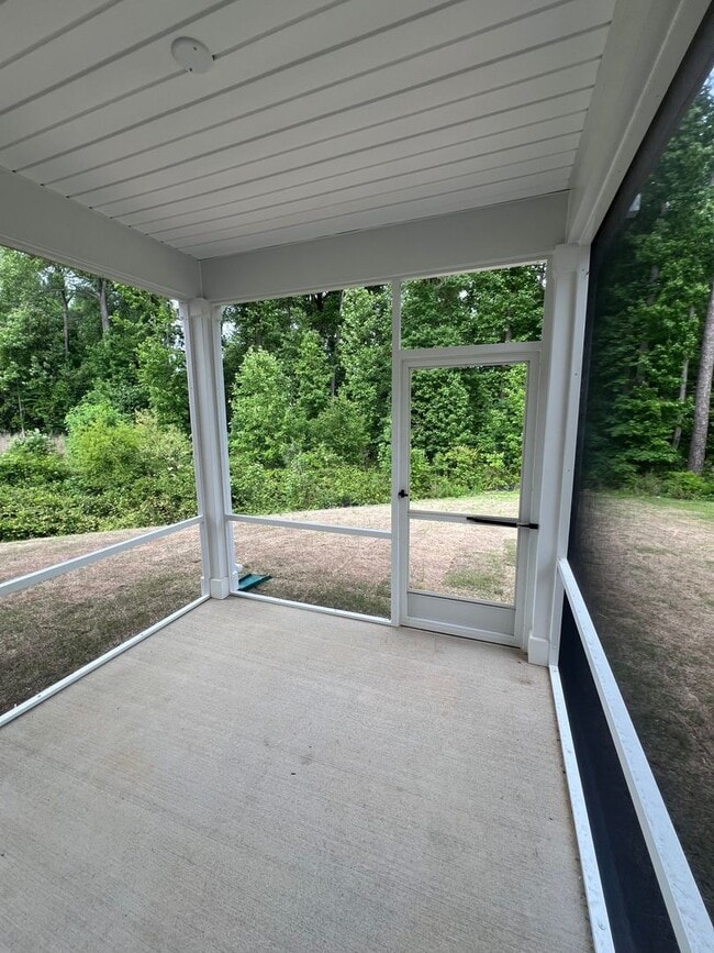 Foto del edificio - Charming 4 Bedroom Home Located in Wendell