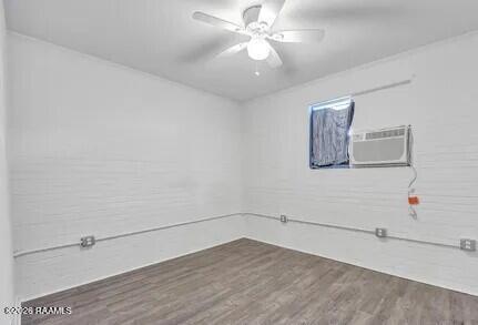 Foto del edificio - 1130 Aster St