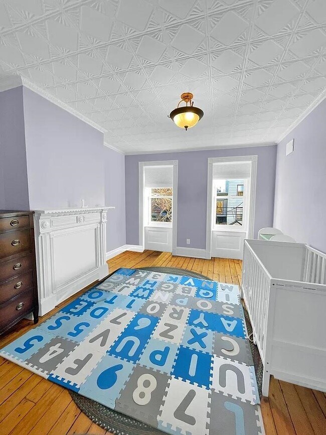 Foto del edificio - 346.5 8th St