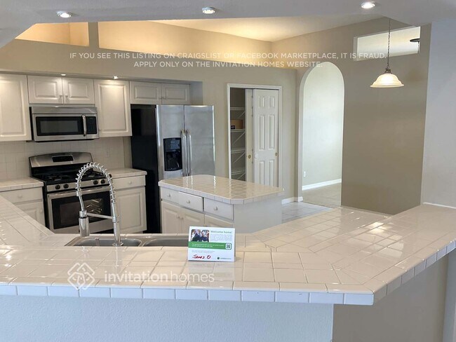 Foto del edificio - 28811 Crooked Stick Ct