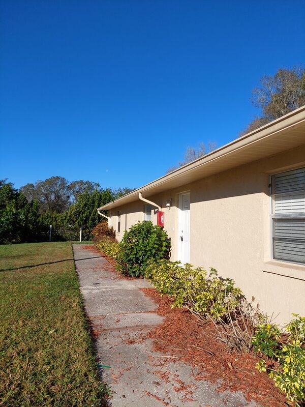 1332 Payne St, Auburndale, FL 33823