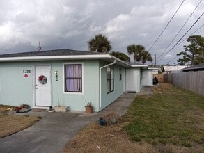 Building Photo - 5322 Pinetree Ave