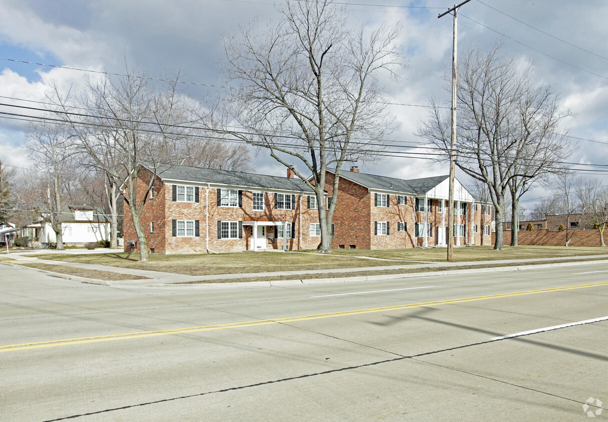 Primary Photo - Jefferson Park Apartments