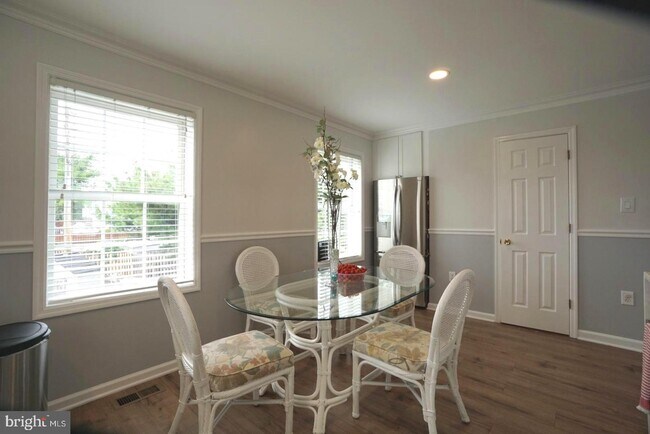 Foto del edificio - 6210 Butterfly Ln