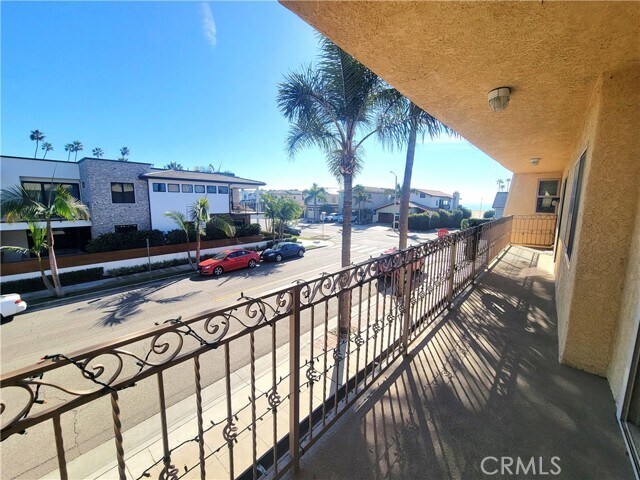 Foto del edificio - 417 Ocean Ave