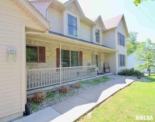 Building Photo - 7061 Holdorf Dr