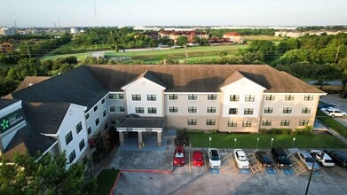 Building Photo - Furnished Studio-Houston - Willowbrook - H...