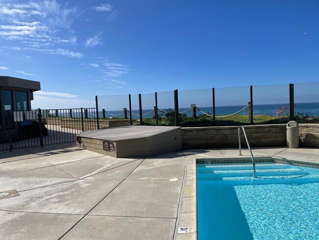 Foto del edificio - 245 S Helix Ave