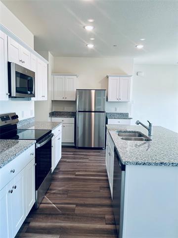 Building Photo - 1400 Lake Apline Trl