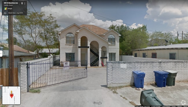 Building Photo - 409 N Mendiola Ave