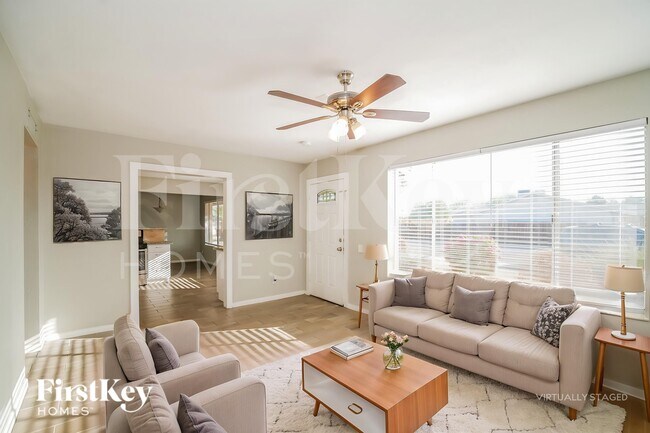 Foto del edificio - 14838 N 38th St