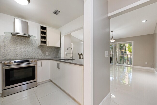 Foto del edificio - 811 SE 4th Ave