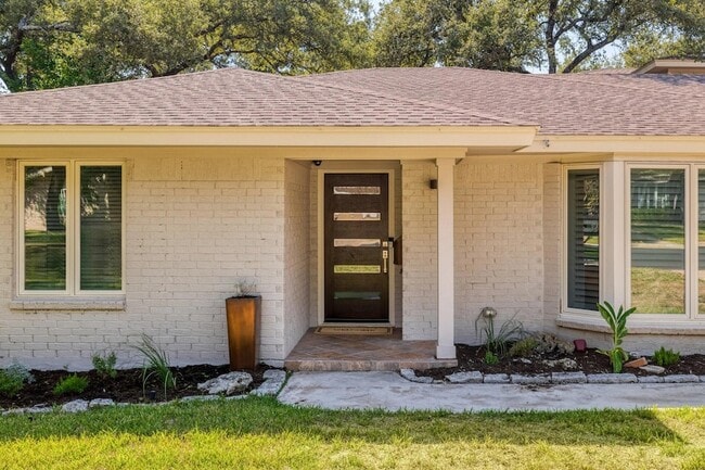 Building Photo - 4107 Tablerock Dr