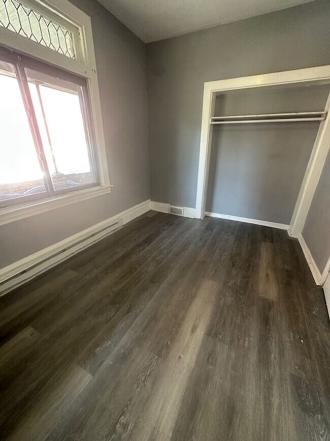 Foto del edificio - 3021 Ashlyn St