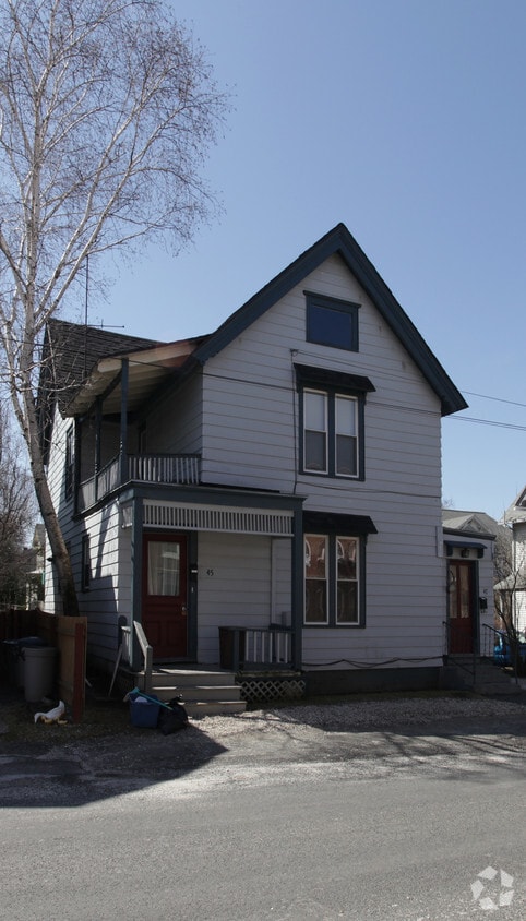 Building Photo - 45 Reed St