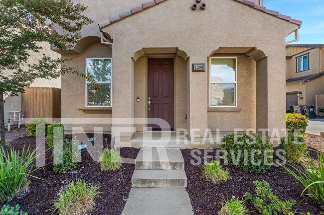 Foto del edificio - 4306 Natomas Central Dr