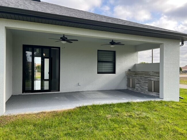 Foto del edificio - 2218 Embers Pkwy W