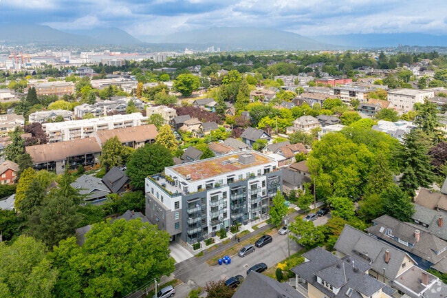 Aerial Photo - 1551 Grant