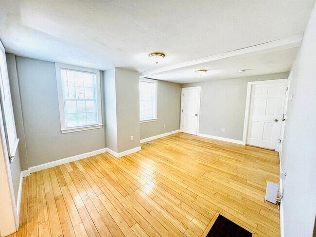 Foto del edificio - 199 Andover St