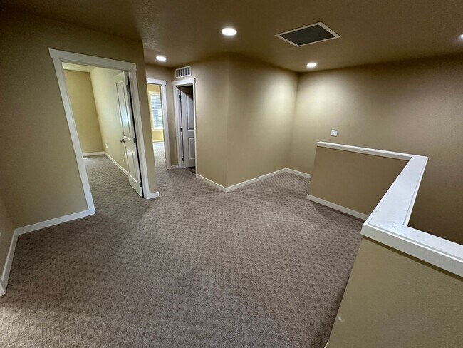 Foto del edificio - 3510 Hepburn St NE
