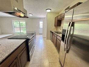 Building Photo - 5501 Adams Dr