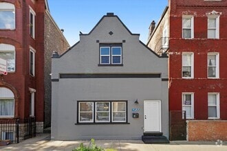 Building Photo - 1627 W 17th St
