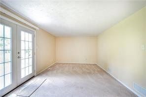 Building Photo - 2012 Montour St Ext