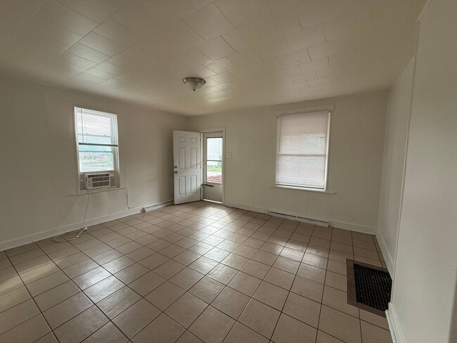 Building Photo - Koppel - 2 bedroom Apartment