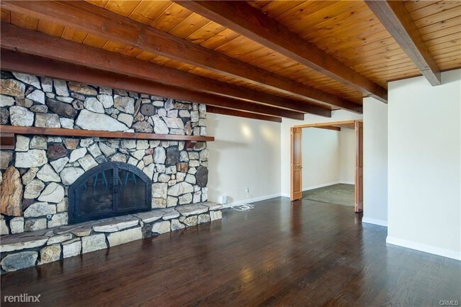 Foto del edificio - 3 br, 1 bath House - 2825 Fisk Ln